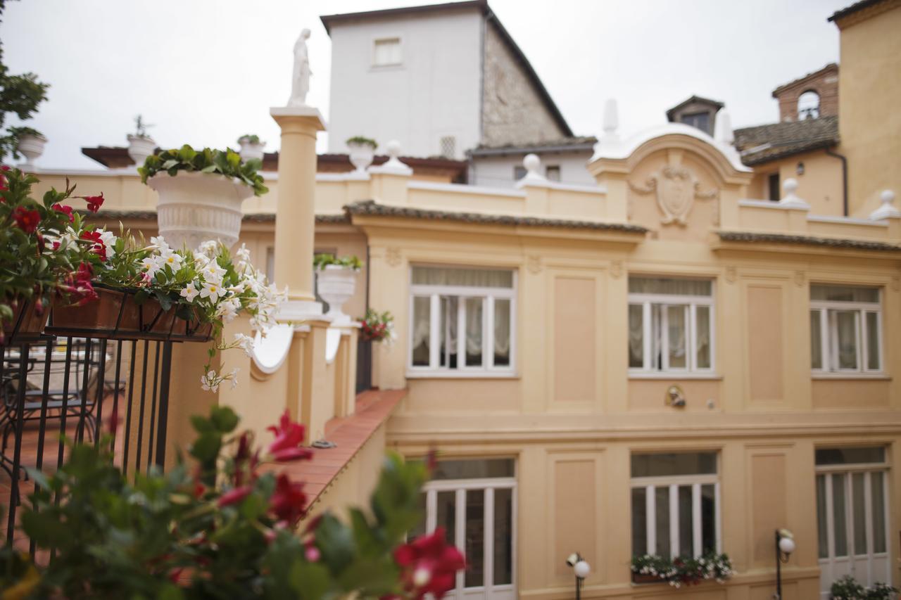 Hotel Relais Filonardi Veroli Экстерьер фото